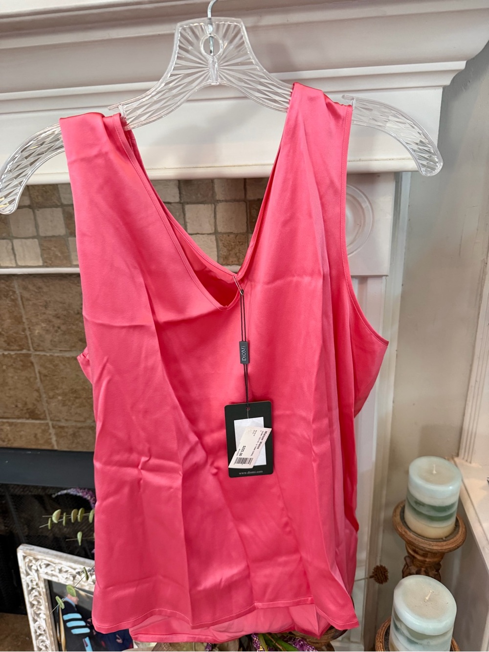 NWT Diomi coral tank silk large $225